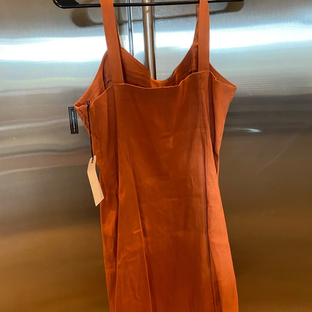 Dress - Picture 2 of 2